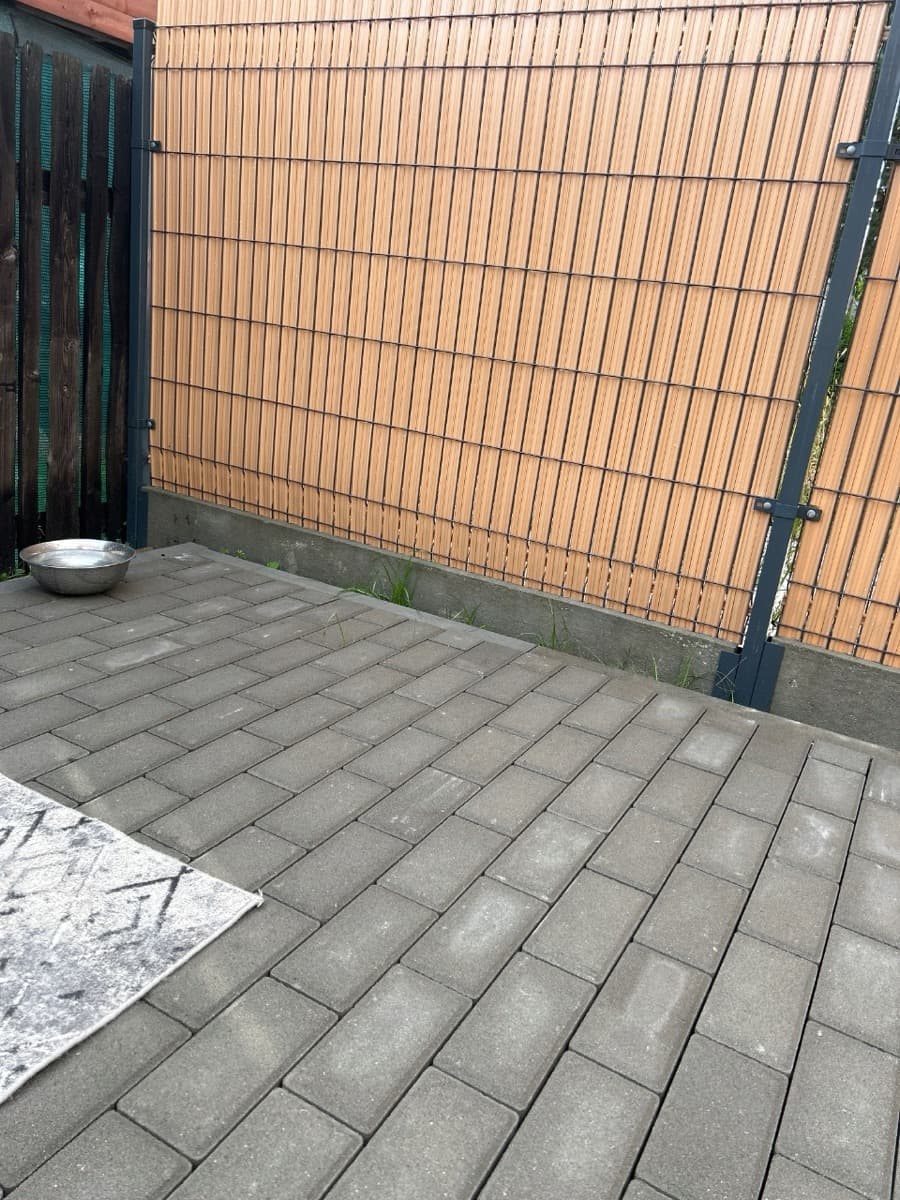 Realizacja ogrodzenia - Słomkowy