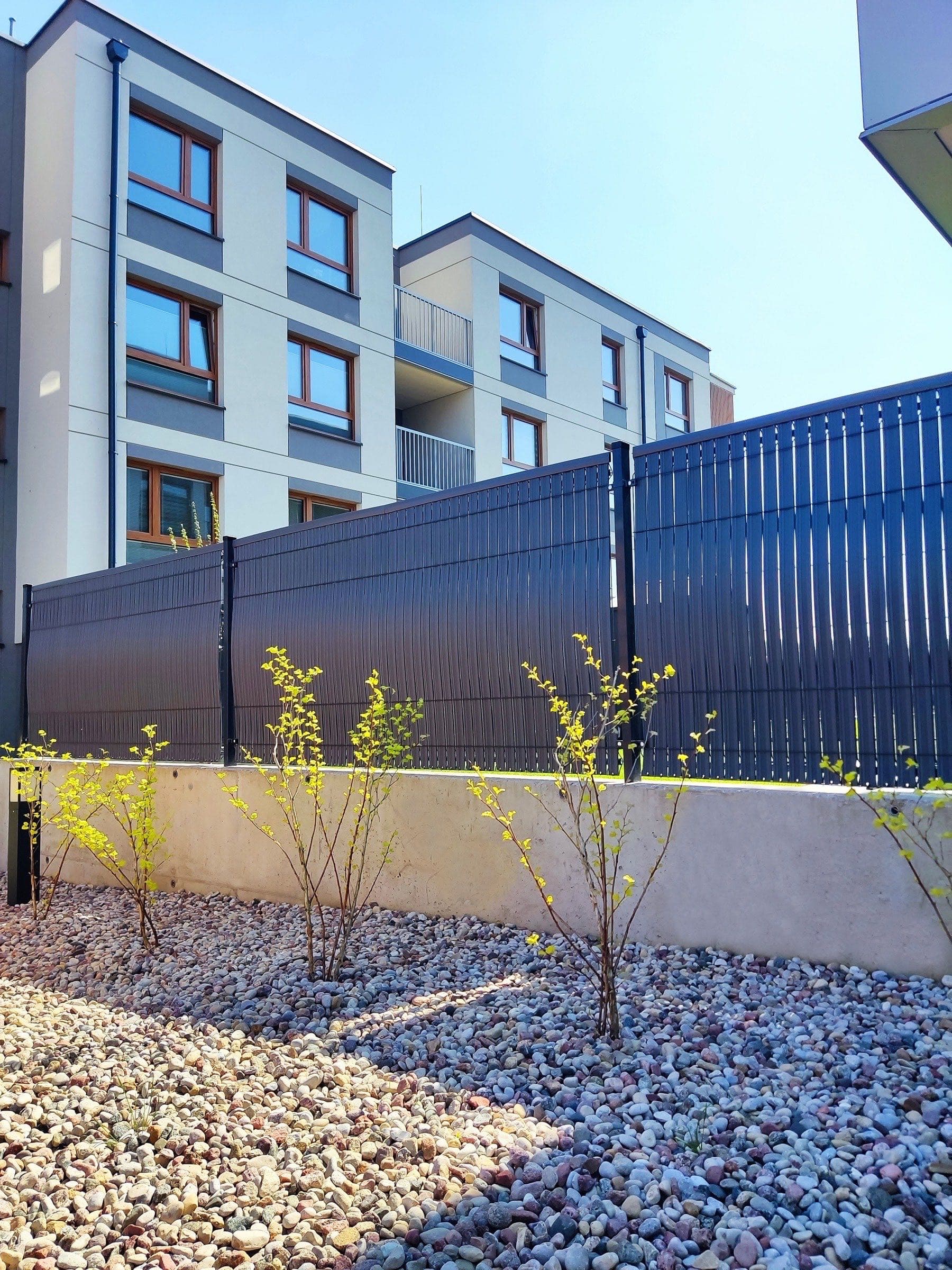 Listwy ogrodzeniowe pionowe szerokie 62-80mm 173x250cm RD04 Czarny - zdjęcie 8